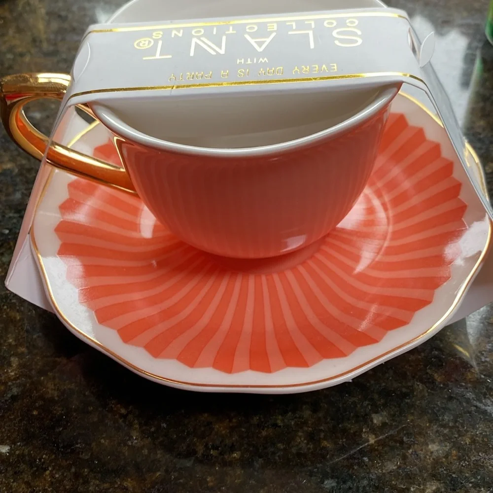 🆕 slant collections tea cup with saucer - Picture 4 of 4